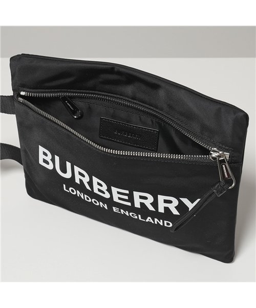 セール 27 Off Burberry バーバリー Handle Pouch ハンドルポーチ ナイロン ロゴ クラッチバッグ フラットポーチ ハンドル付き Bla バーバリー Burberry D Fashion