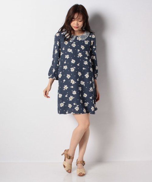 セール The Emporium ジエンポリアム オーガンジー衿付きフラワーワンピース Offprice Ec Offprice Ec D Fashion