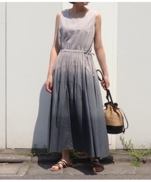 グラデーションワンピース ファクターイコール Factor D Fashion グラデーションワンピース ファクターイコール Factor D Fashion