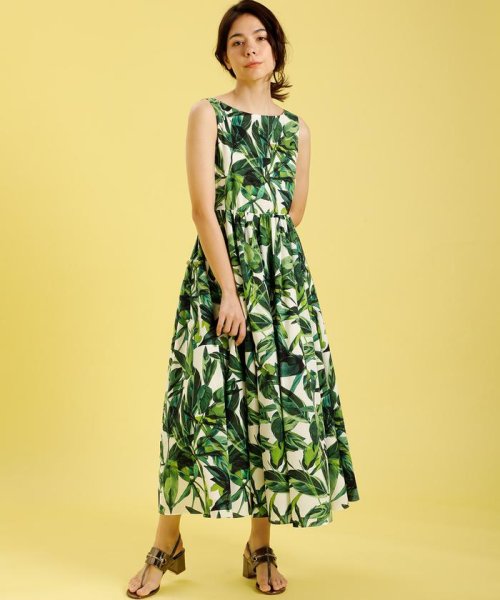 セール リーフ柄ワンピース Viscotecs イネド Ined D Fashion