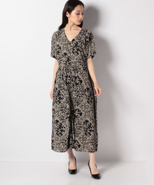 セール 25 Off Web限定 バンダナプリント前開きワンピース ブージュルード Bou Jeloud D Fashion セール 25 Off Web限定 バンダナプリント前開きワンピース ブージュルード Bou Jeloud D Fashion