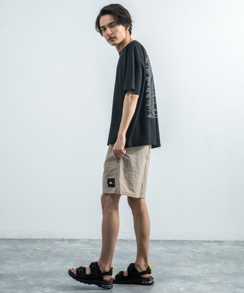 サーフパンツ 水着 メンズ 海パン スイムショーツ 海水パンツ 水陸両用 ショートパンツ 短パン 膝上 速乾 無地 Kappa ロゴ シンプル カッパ 9466 ロッキーモンロー Rocky Monroe D Fashion サーフパンツ 水着 メンズ 海パン スイムショーツ 海水パンツ 水陸両用 ショートパンツ 短パン 膝上 速乾 無地 Kappa ロゴ シンプル カッパ 9466 ロッキーモンロー Rocky Monroe D Fashion