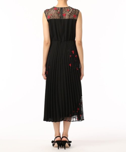 セール 60 Off Tvドラマ着用 ハートプリーツワンピース グレースコンチネンタル Grace Continental D Fashion セール 60 Off Tvドラマ着用 ハートプリーツワンピース グレースコンチネンタル Grace Continental D Fashion