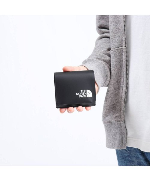 日本正規品 ザ ノース フェイス ネックウォレット The North Face Fieludens Mini Holder Nm017 ザノースフェイス The North Face D Fashion