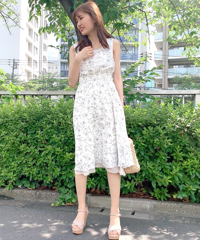 ✨️極美品✨️MISCH MASCH デイシーシリーズ 花柄2WAYバッグ 白 ミッシュマッシュ MISCH MASCH デイシーシリーズ 花柄2WAYバッグ