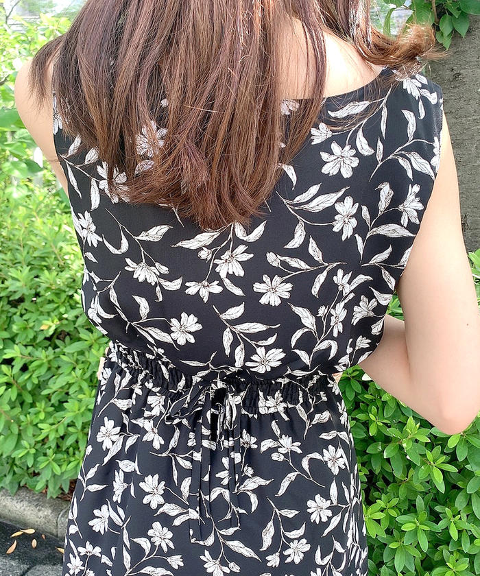 セール】ミッシュマッシュ MISCH MASCH 線描き花柄ワンピース