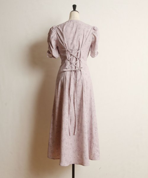 タイニーフラワープリントバックレースアップワンピース トッコクローゼット Tocco Closet D Fashion