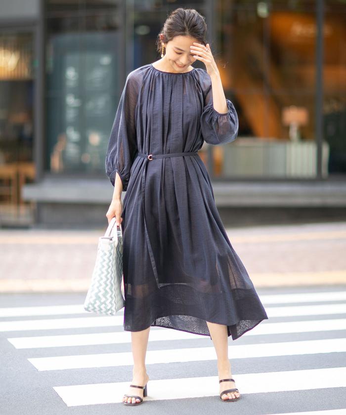 セール 70%OFF】バックデザインシアーロングワンピース