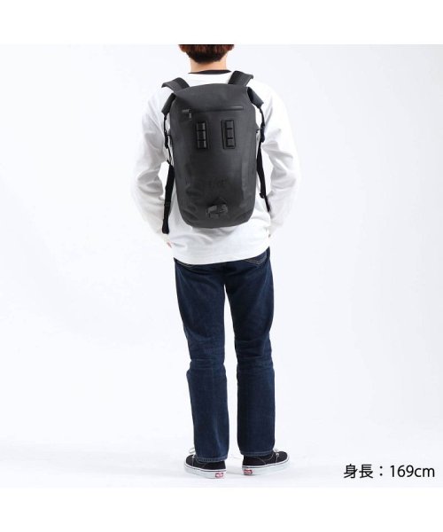 エフシーイー リュック F Ce Dry Line ドライライン Seamless Roll Top ロールトップ バックパック 18l 防水 大容量 エフシーイー F Ce D Fashion