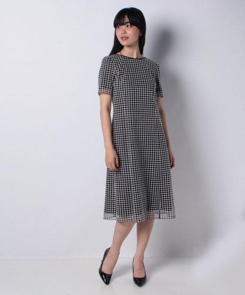 セール 51 Off 格子柄ワンピ ス レリアン Leilian D Fashion セール 51 Off 格子柄ワンピ ス レリアン Leilian D Fashion