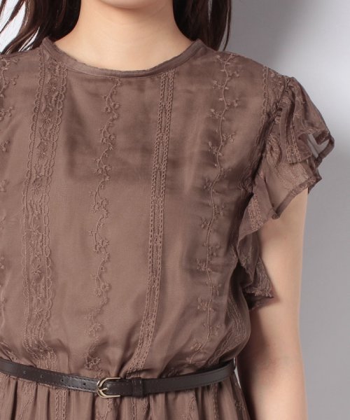 セール 70 Off ベルト付きフリル袖刺繍ワンピース トランテアン ソン ドゥ モード 31 Sons De Mode D Fashion セール 70 Off ベルト付きフリル袖刺繍ワンピース トランテアン ソン ドゥ モード 31 Sons De Mode D Fashion