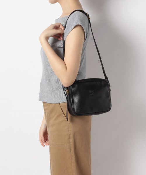 セール Il Bisonte ショルダーバッグ イルビゾンテ Il Bisonte D Fashion