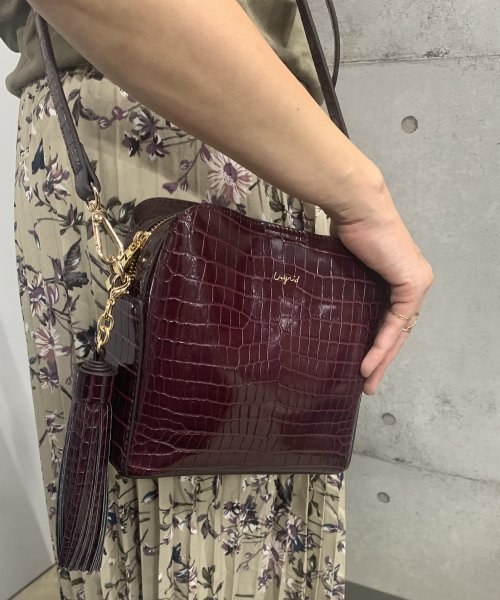 シャイニースモールクロコビッグタッセルショルダーバッグ アングリッド バッグ Ungrid Bag D Fashion シャイニースモールクロコビッグタッセルショルダーバッグ アングリッド バッグ Ungrid Bag D Fashion