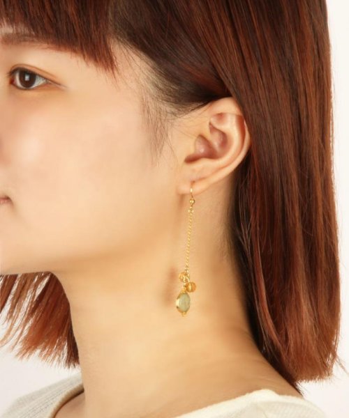 セール こっくり色濃い秋アクセ 木の実グリーンチェーンピアス ワイスチャーム Wythecharm D Fashion セール こっくり色濃い秋アクセ 木の実グリーンチェーンピアス ワイスチャーム Wythecharm D Fashion