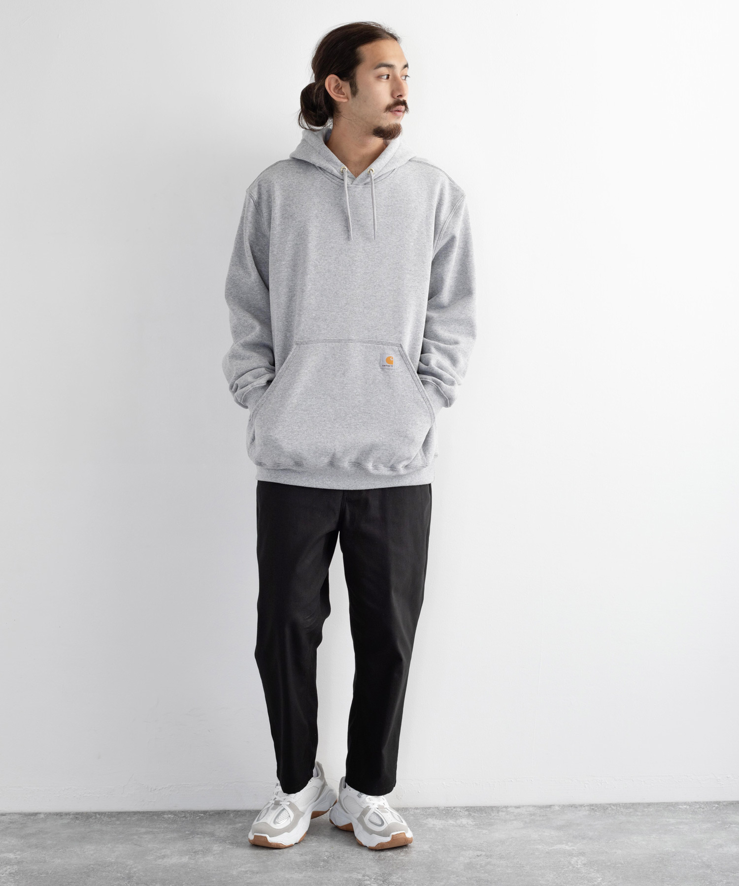 carhartt パーカー　スウェット メンズ　レディース　[ L ]