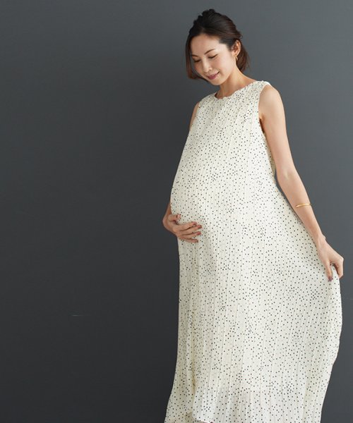 授乳裾ドットプリーツワンピース マタニティ服 授乳服 マタニティワンピース 授乳ワンピース ドット ホワイト アイボリー ノースリーブ 妊婦 産前産後 春夏秋 チョコア Chocoa D Fashion