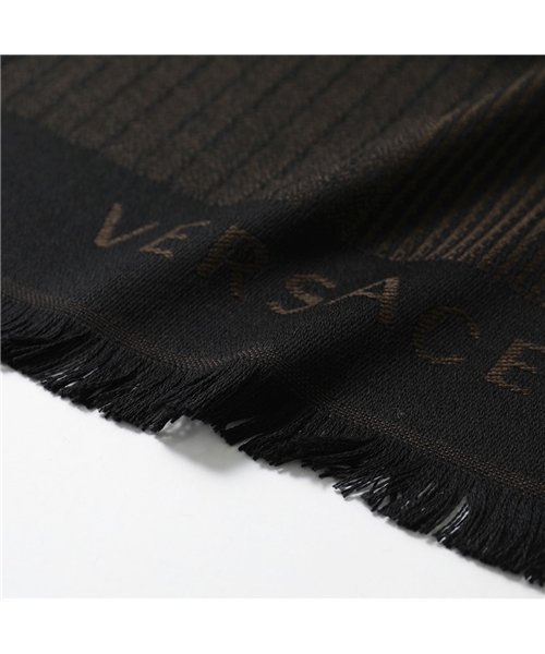 セール 27 Off Versace ヴェルサーチ Sc44lab0857 ウール混 マフラー ストール ロゴメンズ ヴェルサーチェ Versace D Fashion セール 27 Off Versace ヴェルサーチ Sc44lab0857 ウール混 マフラー ストール ロゴメンズ ヴェルサーチェ Versace D Fashion