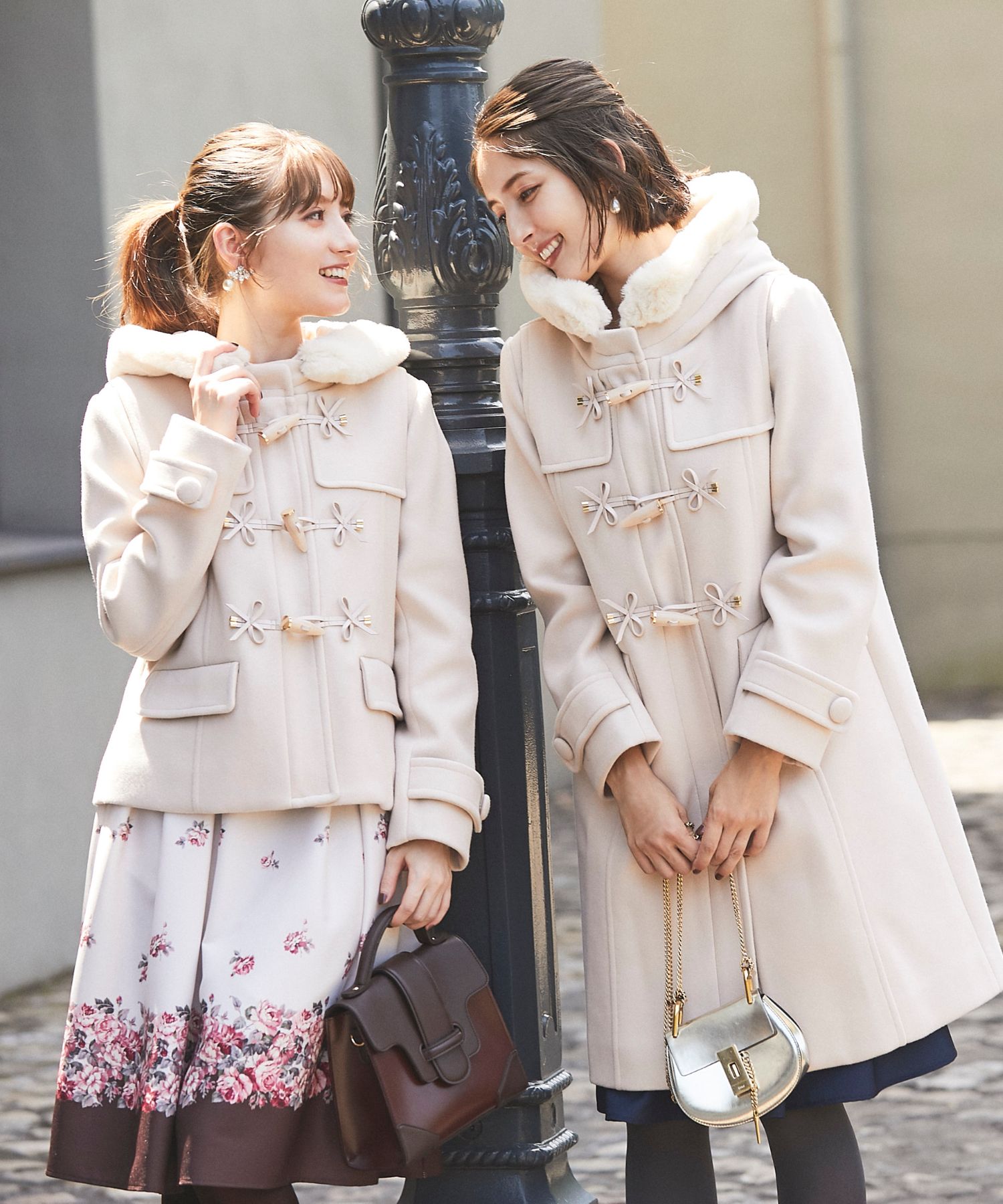 ファー付きりぼん装飾ロングダッフルコート(503565920) | トッコ ファー付きりぼん装飾ロングダッフルコート(503565920) | トッコ
