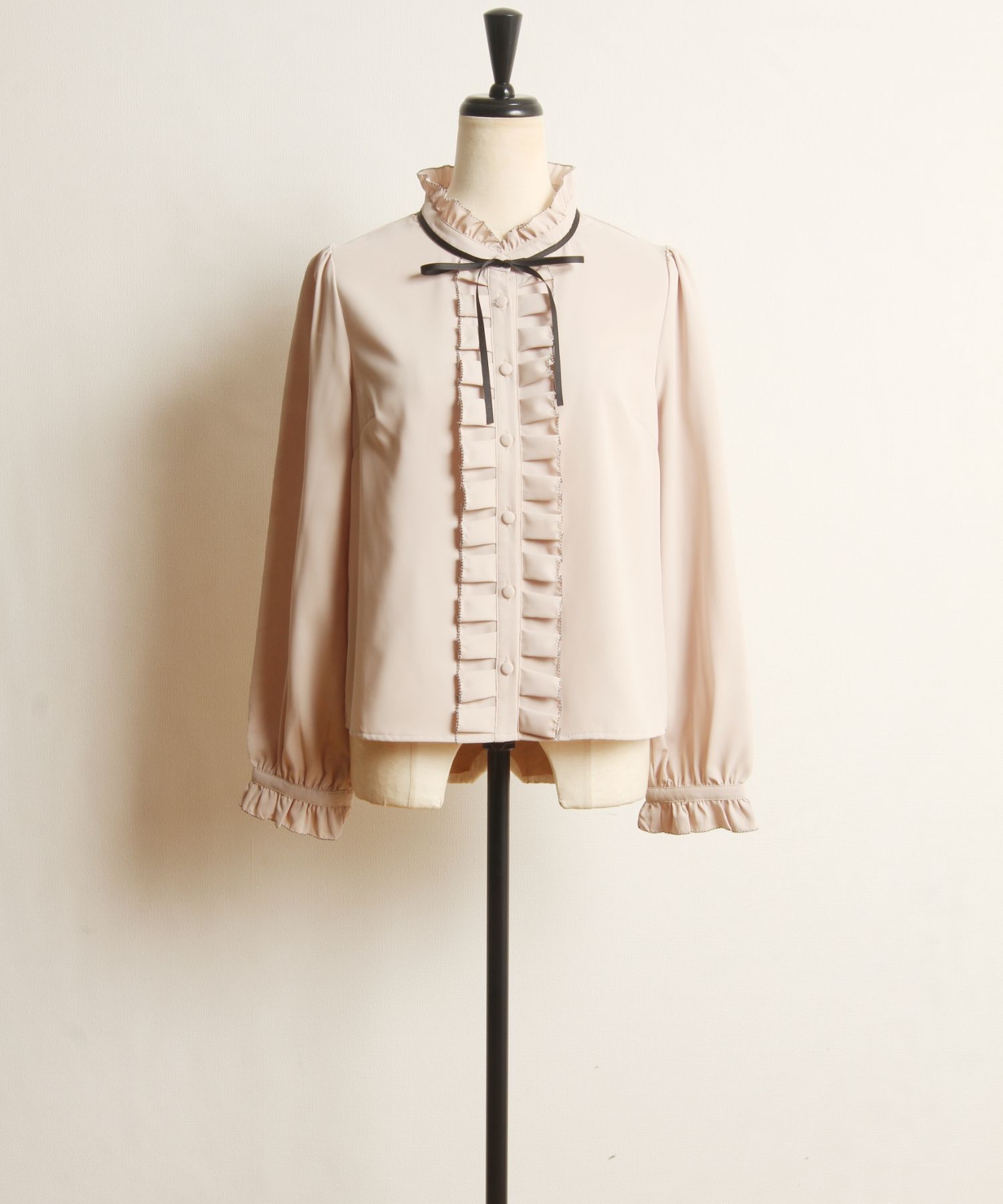 トッコクローゼット tocco closet 配色ラッフルフリル×タックブラウス （アイボリー） 配色ラッフルフリル×タックブラウス