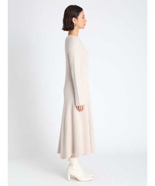 セール 50 Off ボトルネックリブニットワンピース セルフォード Celford D Fashion セール 50 Off ボトルネックリブニットワンピース セルフォード Celford D Fashion