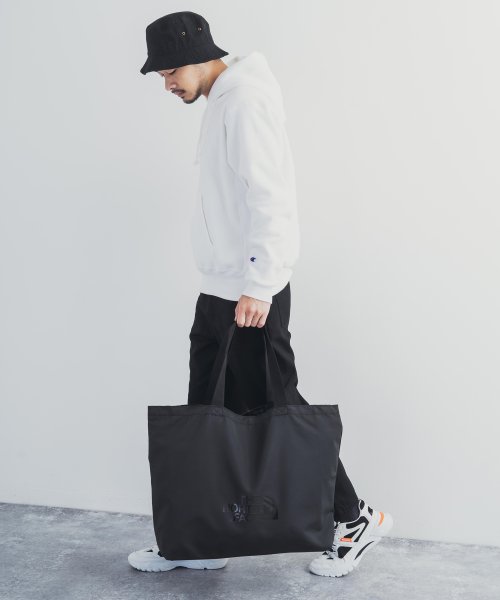 The North Face ザ ノースフェイス トートバッグ 鞄 メンズ レディース ハンドバッグ ショッパー ショッピングバッグ お買い物バッグ 肩掛け 大 ロッキーモンロー Rocky Monroe D Fashion