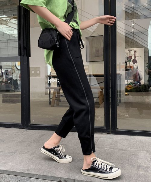 セール30 Off スウェットパンツ レディース パンツ ボトムス ジョガーパンツ スウェットパンツ カジュアル トレーニング ロングパンツ 無地 おしゃれ ショッピングゴー Shoppinggo D Fashion