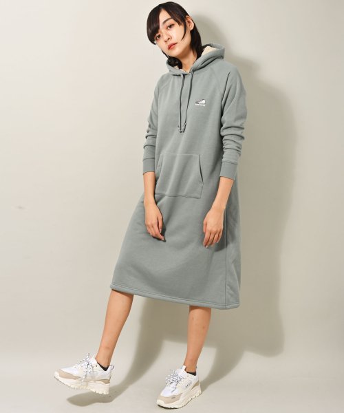 Converse コンバース 身頃裏ボア パーカー スウェット ワンピース ルヴニール Revenil D Fashion Converse コンバース 身頃裏ボア パーカー スウェット ワンピース ルヴニール Revenil D Fashion