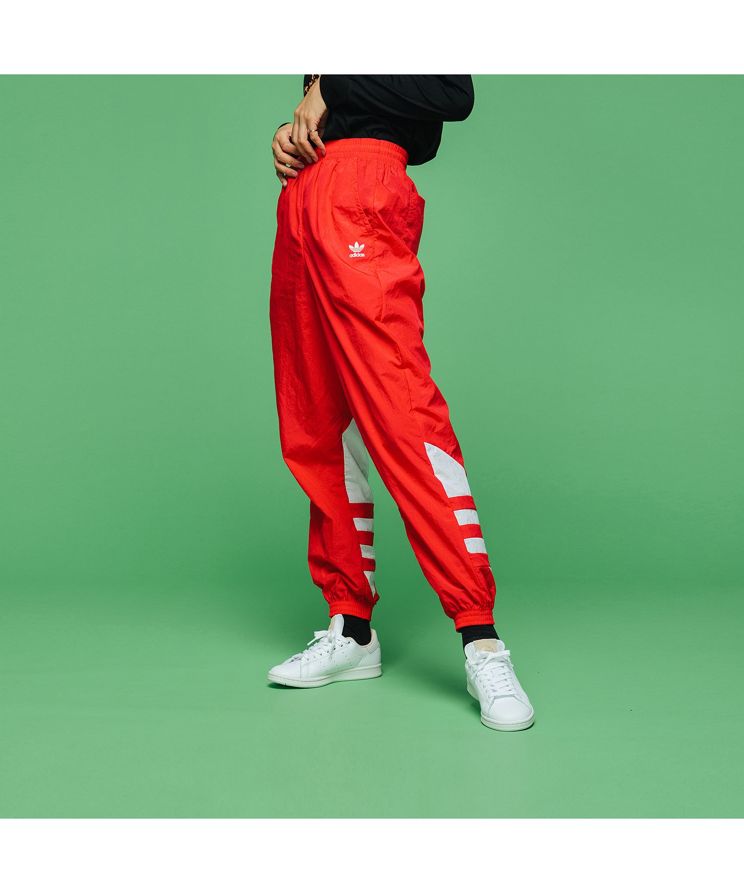 adidas originals トラックパンツ ナイロン ロング