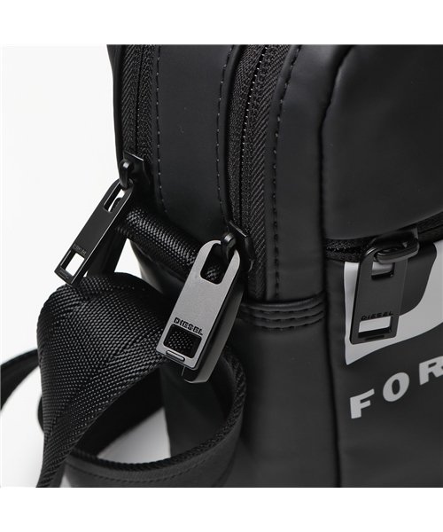 セール Diesel ディーゼル X P31 F Bold Doublecross I ショルダーバッグ メッセンジャーバッグ T8013 鞄 メンズ ディーゼル Diesel D Fashion セール Diesel ディーゼル X P31 F Bold Doublecross I ショルダーバッグ メッセンジャーバッグ T8013 鞄 メンズ ディーゼル Diesel D Fashion