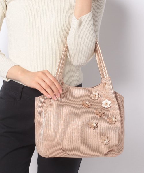 セール フラワーモチーフバッグ インストゥルメント Instrument D Fashion セール フラワーモチーフバッグ インストゥルメント Instrument D Fashion