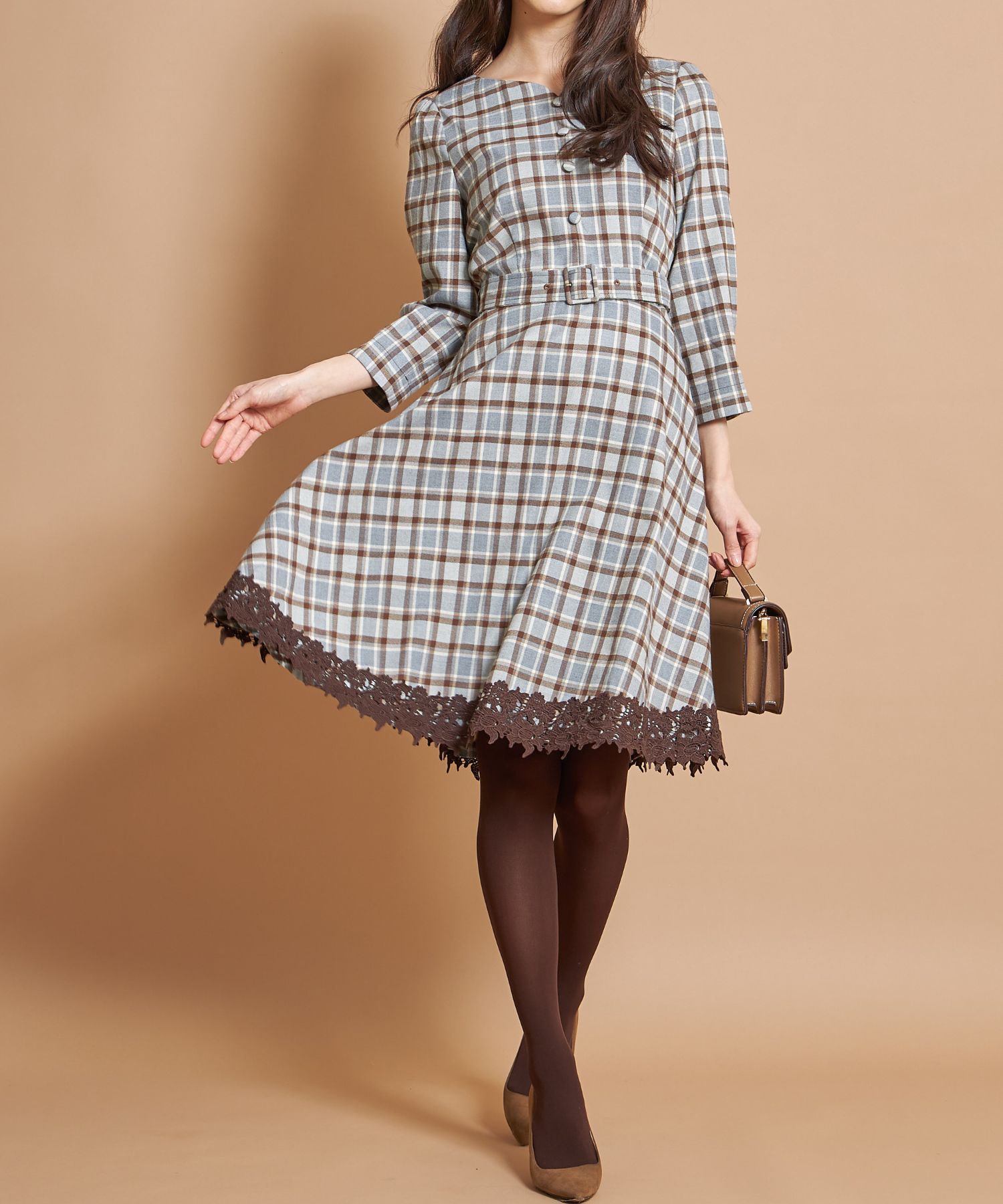【保存版】 セール】トッコクローゼット tocco ベルト付き裾レース closet ワンピース