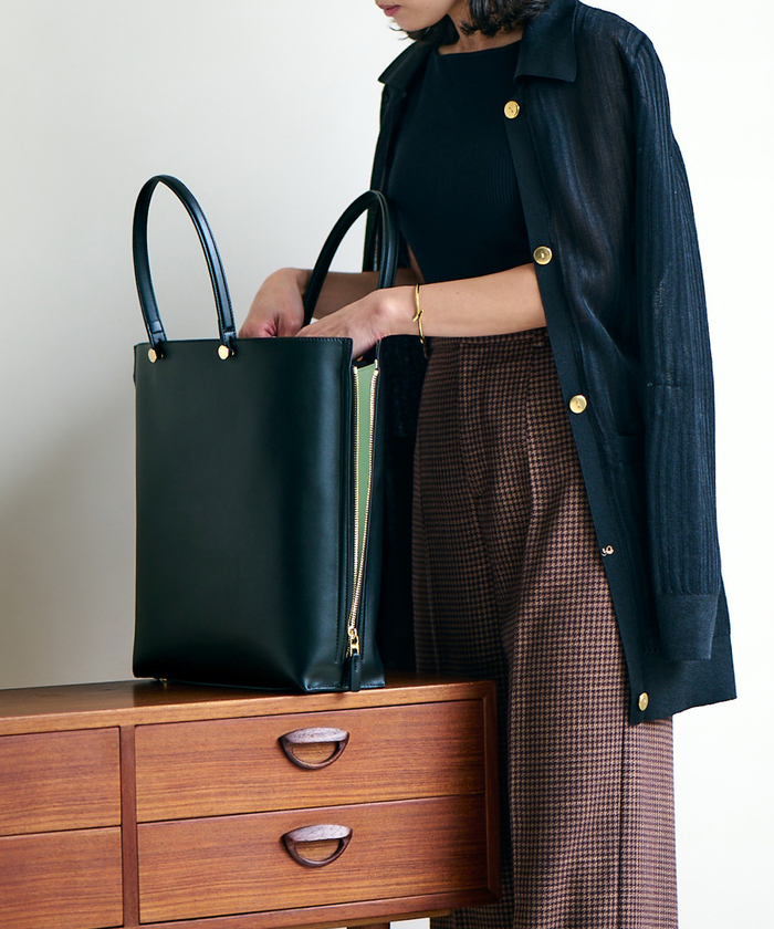 セール 20%OFF】【E'POR】【A4対応】Y BAG Large(サイドジップ セール 20%OFF】【E'POR】【A4対応】Y BAG Large(サイドジップ