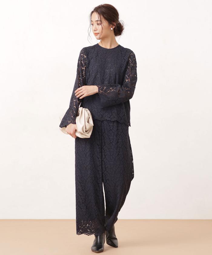 セール 50%OFF】リーフレースバックボタンブラウス セール 50%OFF】リーフレースバックボタンブラウス