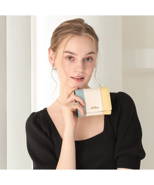 折り財布 レディース Clelia クレリア リベルテシリーズ トリコロール 二つ折り 大容量 コンパクト かわいい おしゃれ ショートウォレット Clelia クレリア Clelia D Fashion 折り財布 レディース Clelia クレリア リベルテシリーズ トリコロール 二つ折り 大容量 コンパクト かわいい おしゃれ ショートウォレット Clelia クレリア Clelia D Fashion