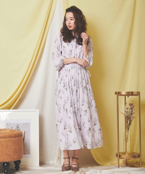 セール 美人百花3月号掲載 スズランプリントプリーツワンピース ノエラ Noela D Fashion