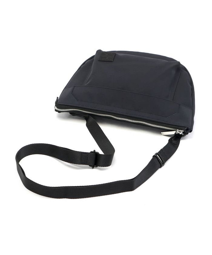 ちんちろりん様専用✨✨美品✨PORTER ブラック ショルダーバッグ