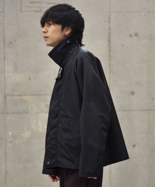 セール】【SHIPS別注】BARBOUR: ナイロン TRANSPORT/トランスポート 