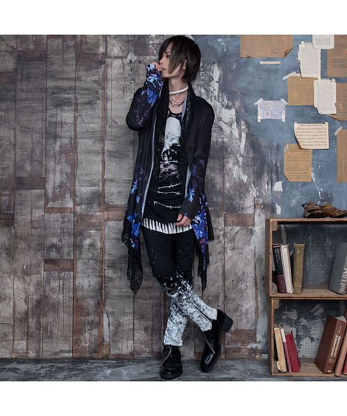 CIVARIZE【シヴァーライズ】LeaveスカルプリントロンT&総柄タンク CIVARIZE【シヴァーライズ】LeaveスカルプリントロンT&総柄タンク