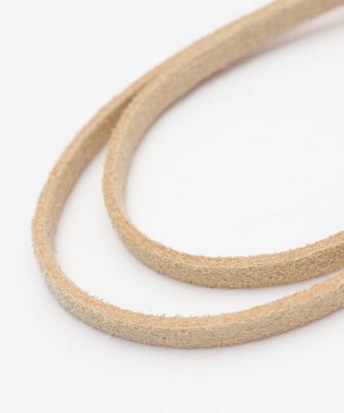 ホワイトゴールド、ダイヤモンド（複数）ネックレス 8mm