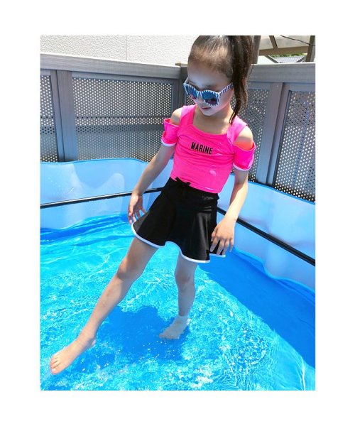 930 08 09 キッズ 水着 子供用 女の子 ラッシュガード 女児上下セット スカート付きパンツ ジーオン Zi On D Fashion 930 08 09 キッズ 水着 子供用 女の子 ラッシュガード 女児上下セット スカート付きパンツ ジーオン Zi On D Fashion