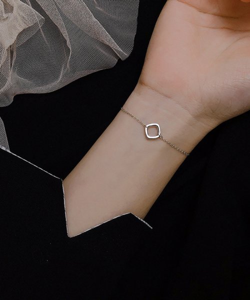 セール ブレスレット レディース アクセサリー シンプル オシャレ ギフト 人気 アクセサリー エレガント 可愛い おしゃれ ショッピングゴー Shoppinggo D Fashion
