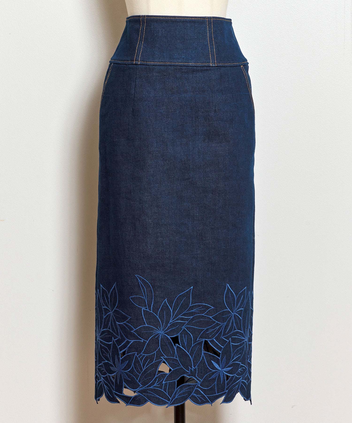 セール】ボタニカル刺繍タイトスカート (503812690) | ノエラ(Noela 