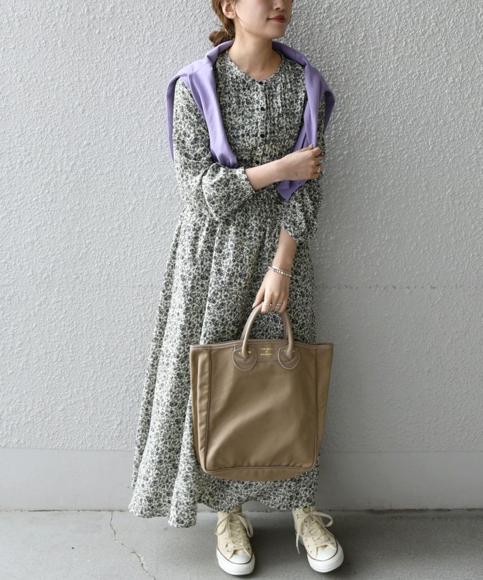 極美品シップスエニィタイニーフラワーコットンフレンチスリーブワンピース 極美品シップスエニィタイニーフラワーコットンフレンチスリーブ