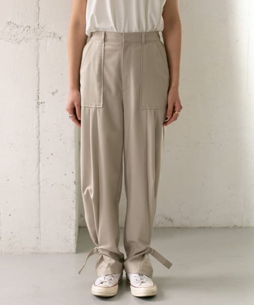 ベルト付ジョガーパンツ ケービーエフ Kbf D Fashion ベルト付ジョガーパンツ ケービーエフ Kbf D Fashion