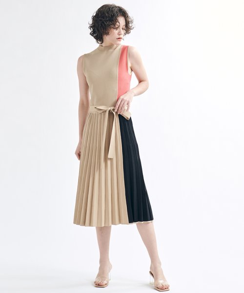 セール 50 Off Tvドラマ着用 バイカラーニットワンピース ランバンオンブルー Lanvin En Bleu D Fashion セール 50 Off Tvドラマ着用 バイカラーニットワンピース ランバンオンブルー Lanvin En Bleu D Fashion