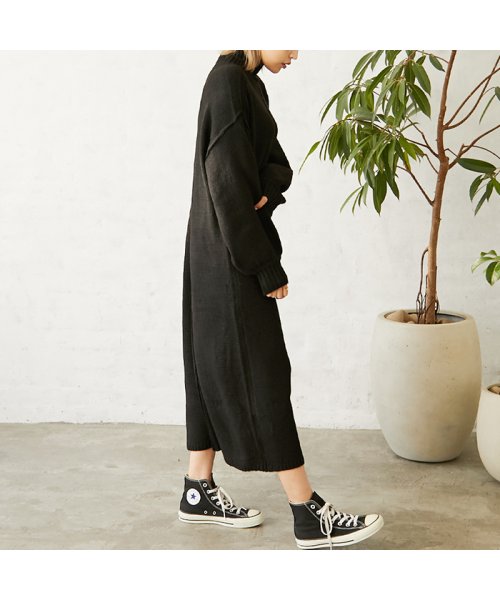 セール 21春夏新作 リサイクルポリエステルアウトリンキングニットワンピース シルキー Silky D Fashion