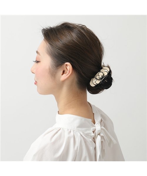 セール 33 Off Alexandre De Paris アレクサンドル ドゥ パリ Accs 02 Camelias Clip S ヘアークリップ 髪留め ヘア アレクサンドル ドゥ パリ Alexandre De Paris D Fashion