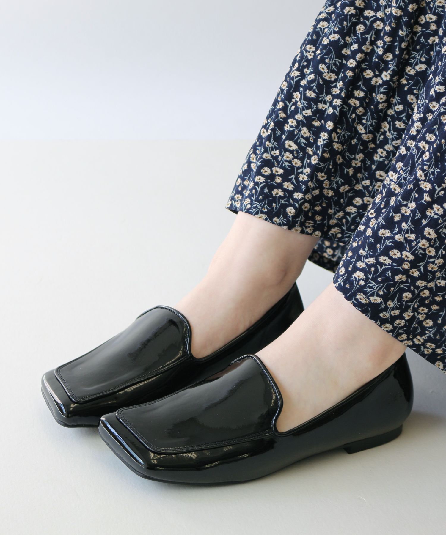 ※専用です※　フィンfinエナメルローファー セール】フィン Fin スクエアトゥエナメルローファー【低反発