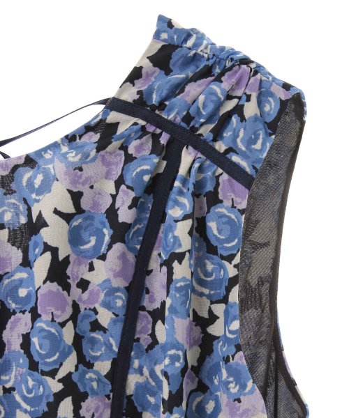 セール 30 Off 美人百花5月号掲載 配色切替小花柄ワンピース トランテアン ソン ドゥ モード 31 Sons De Mode D Fashion