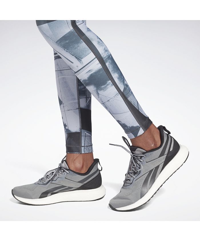 新品Reebokリーボック Lux ボールド プリンティッド レギンス　Ｌ ラックス ボールド プリンティッド レギンス / Lux Bold Printed